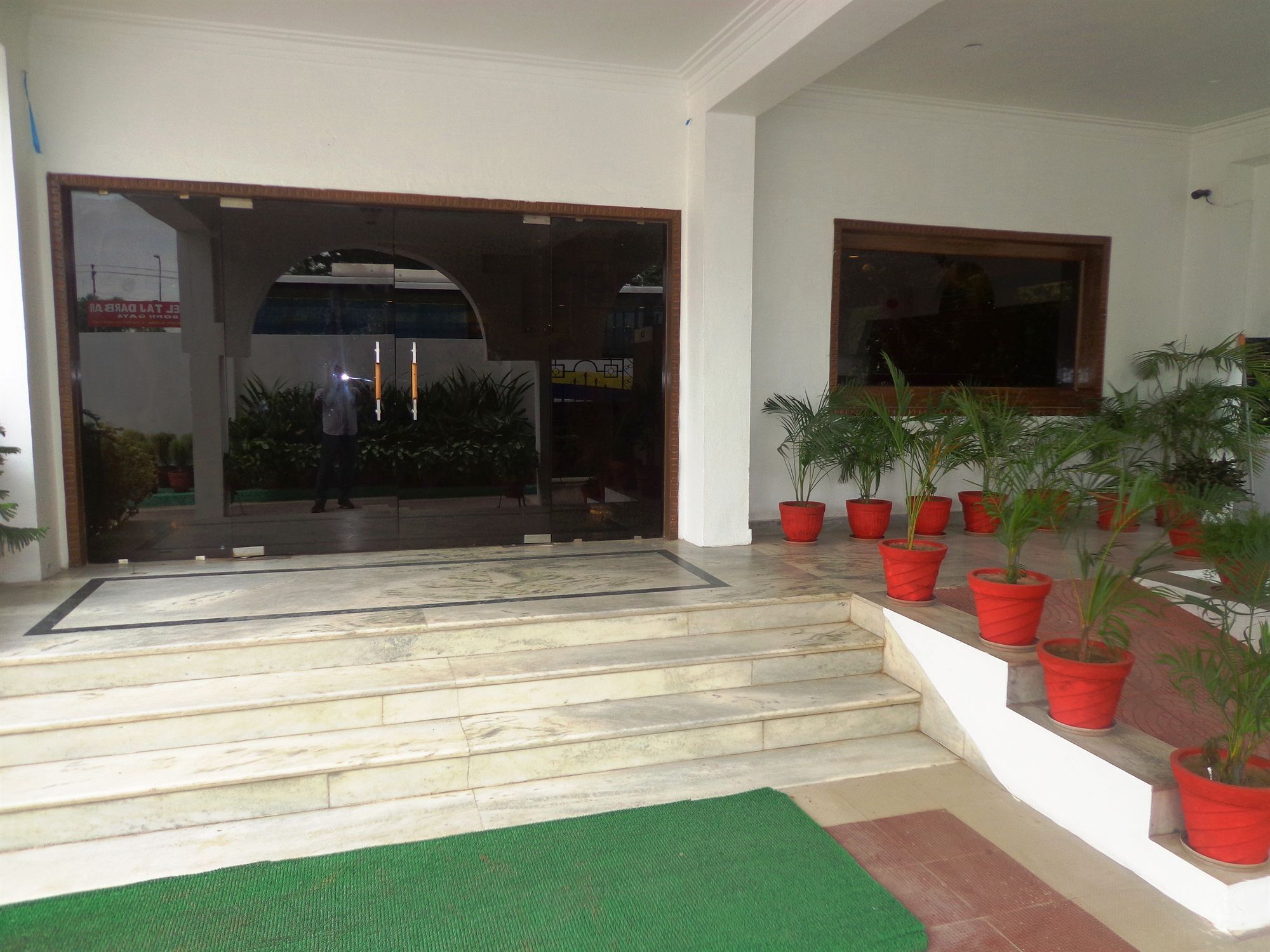 Hotel Taj Darbar Bodhgaya Eksteriør billede